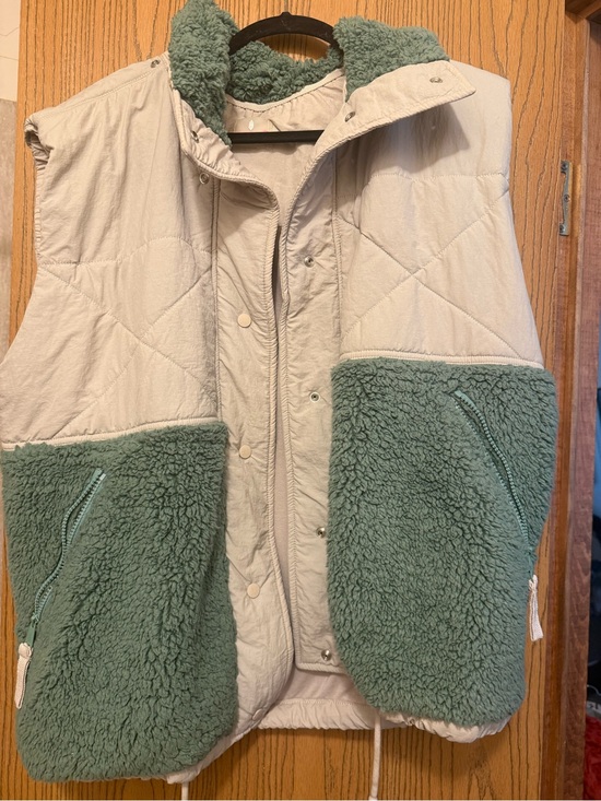 FP Movement by Free People Other - FP Movement by Free People Two-Tone Cream and Sage Green Sherpa Vest